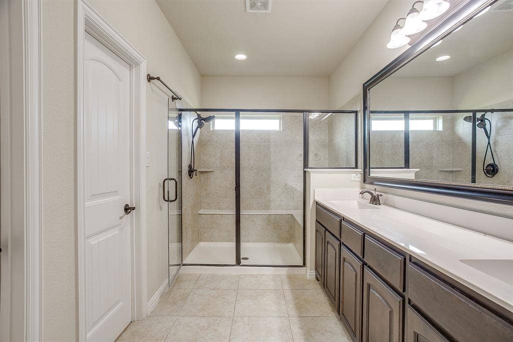 213 Park Villa Lane, Aledo, TX 76008 213 Park Villa Lane, Aledo, TX 76008