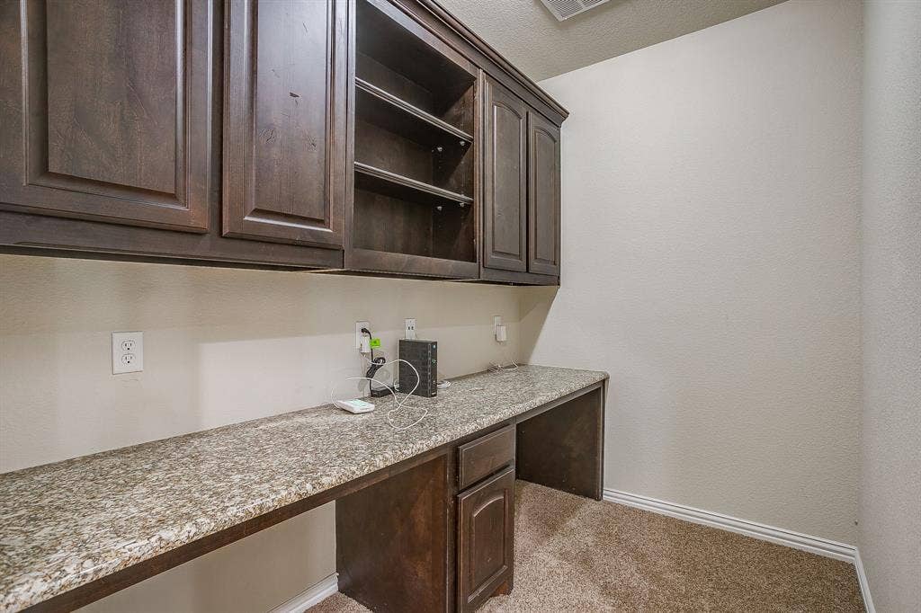 213 Park Villa Lane, Aledo, TX 76008 213 Park Villa Lane, Aledo, TX 76008