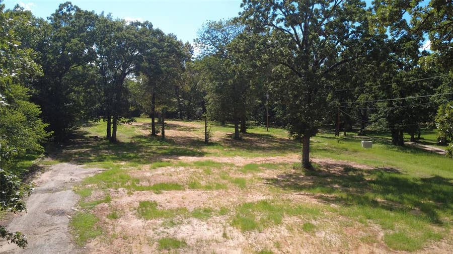 Property photo for 4044 Oakridge Circle, Malakoff, TX