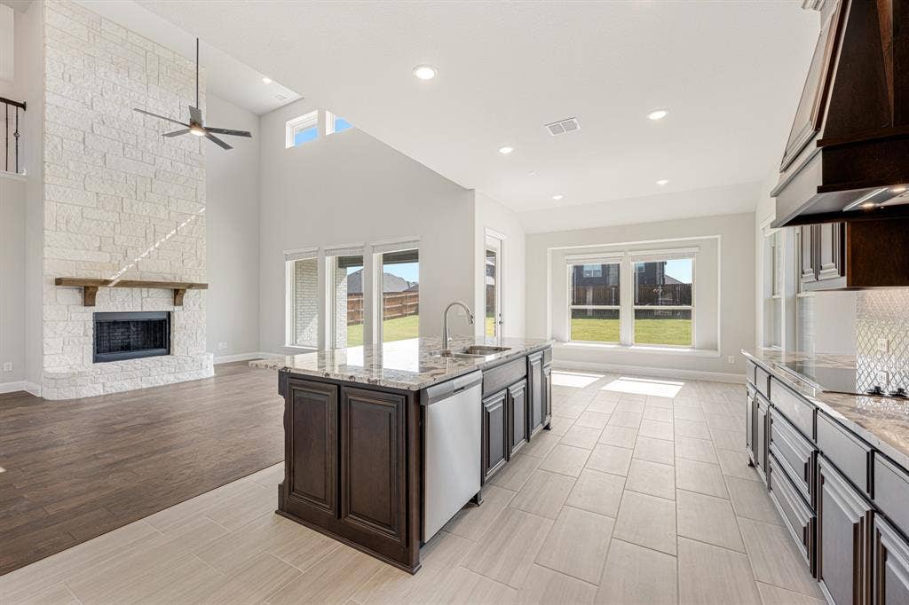 202 Memory Lane, Waxahachie, TX 75165 202 Memory Lane, Waxahachie, TX 75165