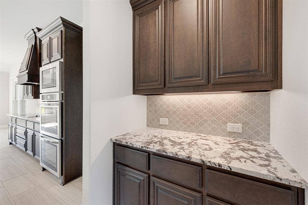 202 Memory Lane, Waxahachie, TX 75165 202 Memory Lane, Waxahachie, TX 75165