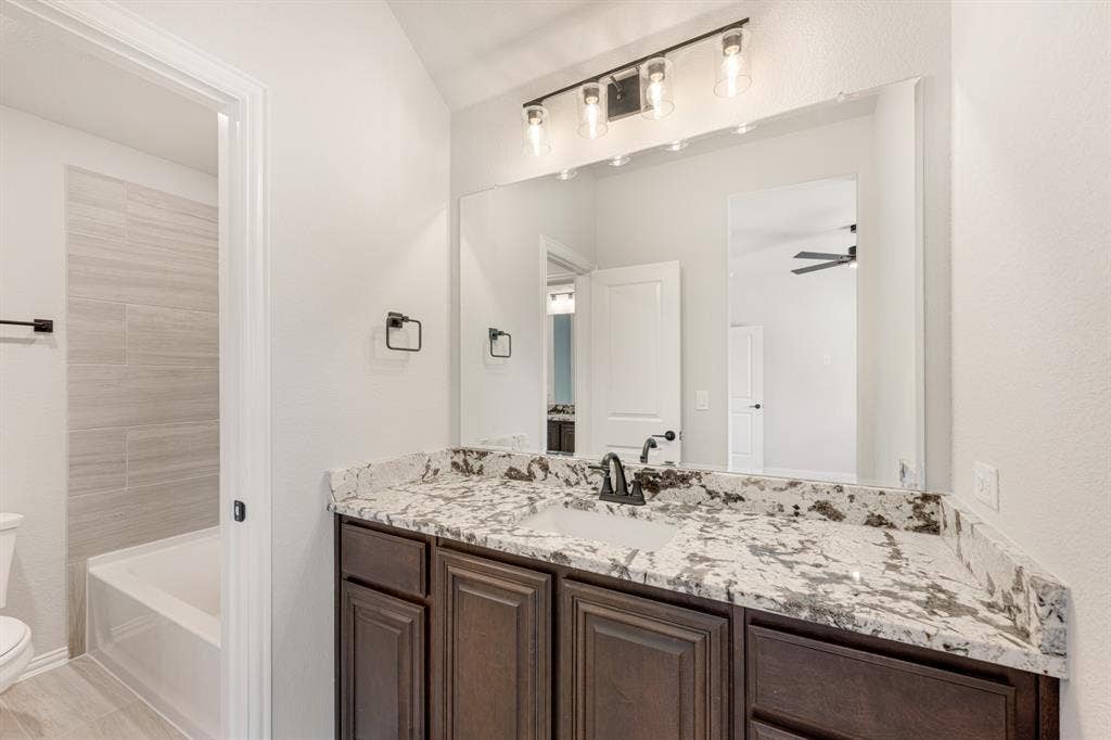 202 Memory Lane, Waxahachie, TX 75165 202 Memory Lane, Waxahachie, TX 75165