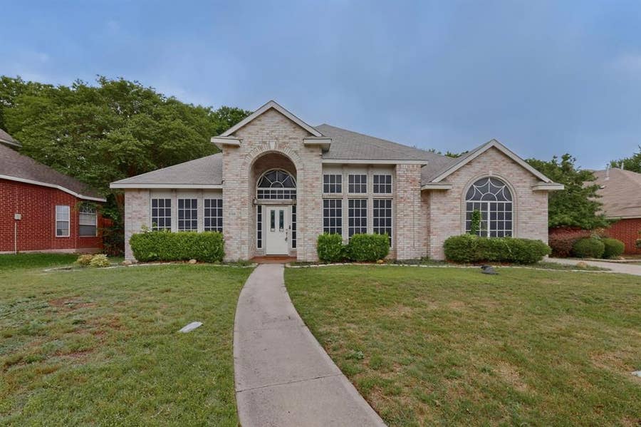 Property photo for 3108 Candide Lane, McKinney, TX