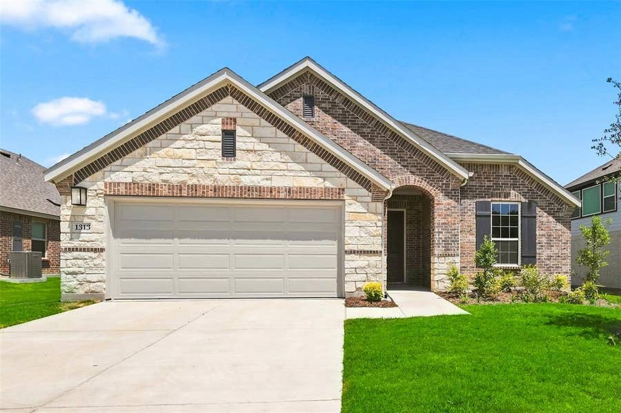 Property photo for 1313 Gardendale Hollow Lane, Anna, TX