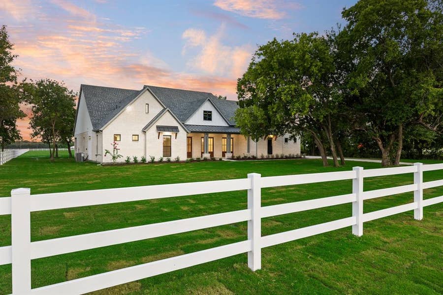 Property photo for 153 League Road, McLendon Chisholm, TX