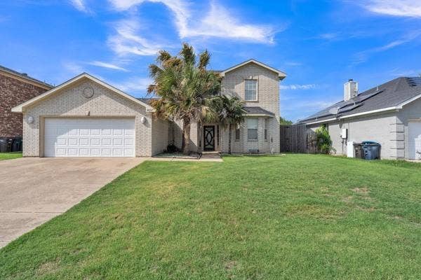 Property photo for 4024 Busch Gardens Drive, Fort Worth, TX
