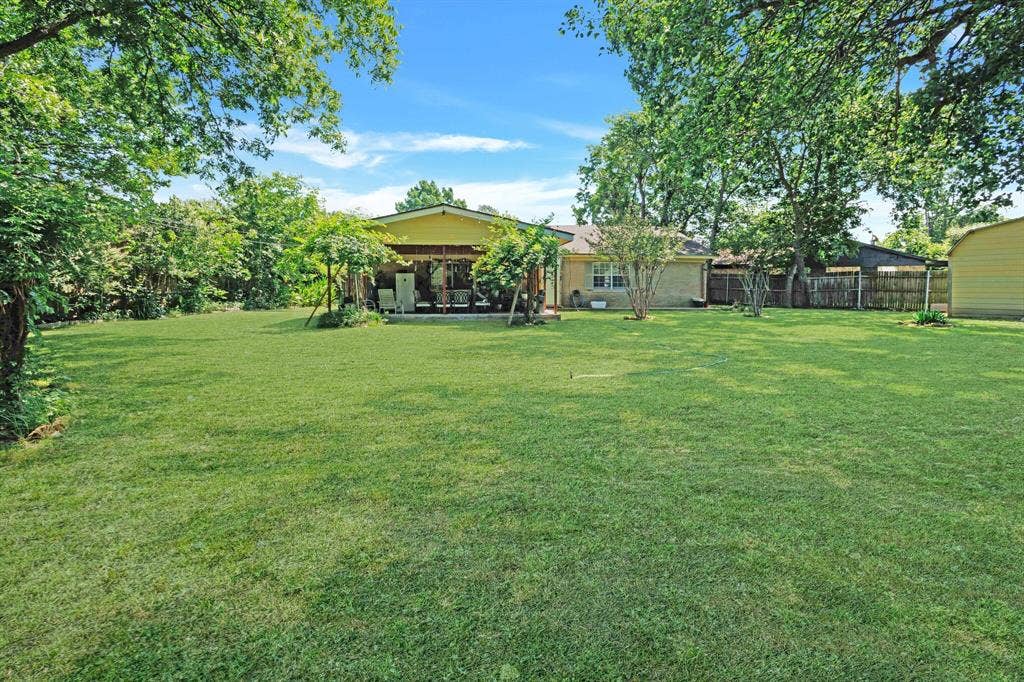 509 E Phillips Court, Grand Prairie, TX 75051 509 E Phillips Court, Grand Prairie, TX 75051