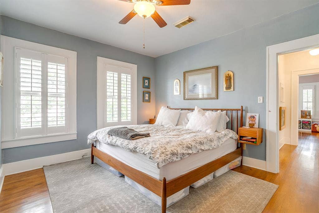 2200 W Magnolia Avenue, Fort Worth, TX 76110 2200 W Magnolia Avenue, Fort Worth, TX 76110
