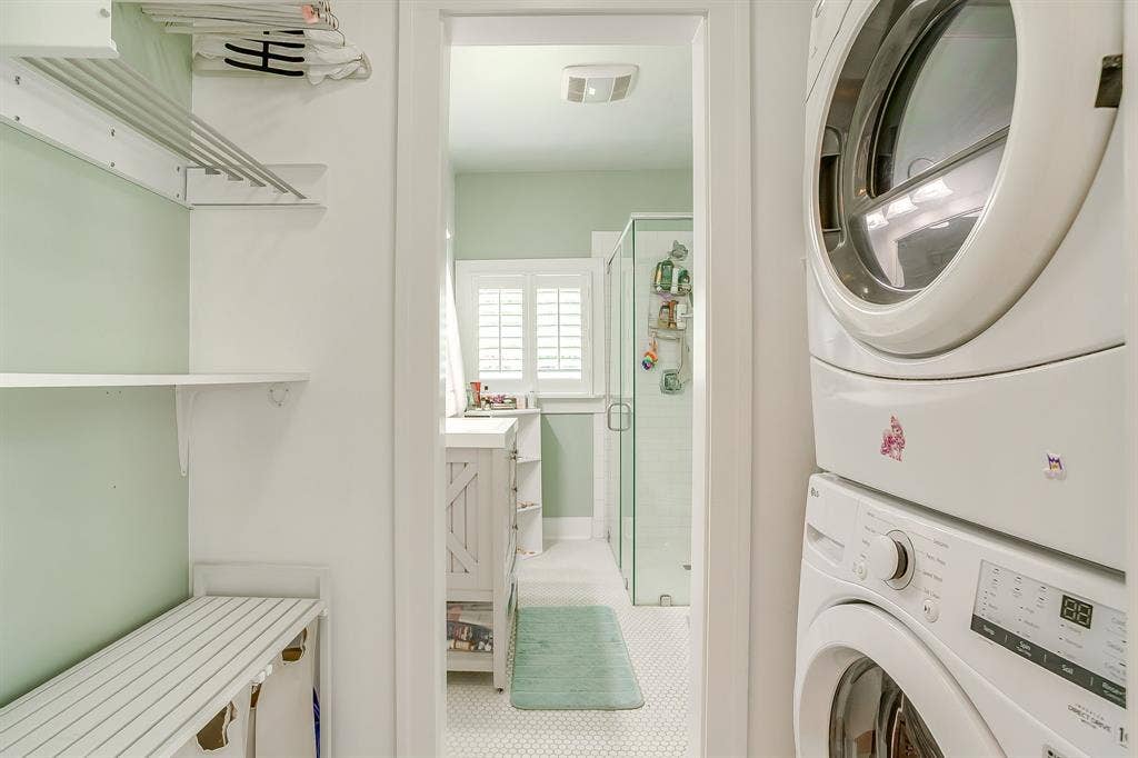 2200 W Magnolia Avenue, Fort Worth, TX 76110 2200 W Magnolia Avenue, Fort Worth, TX 76110