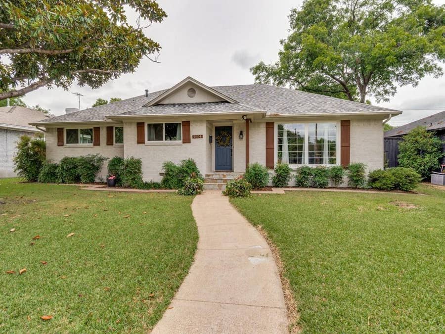 Property photo for 2804 Sharpview Lane, Dallas, TX