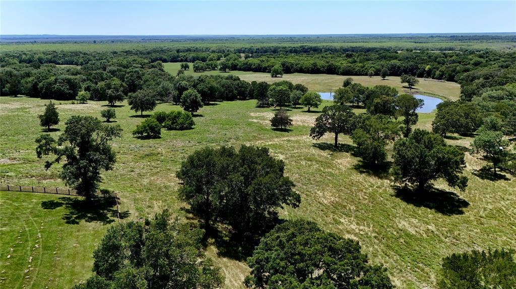 1053 ACR 499, Athens, TX 75751 1053 ACR 499, Athens, TX 75751