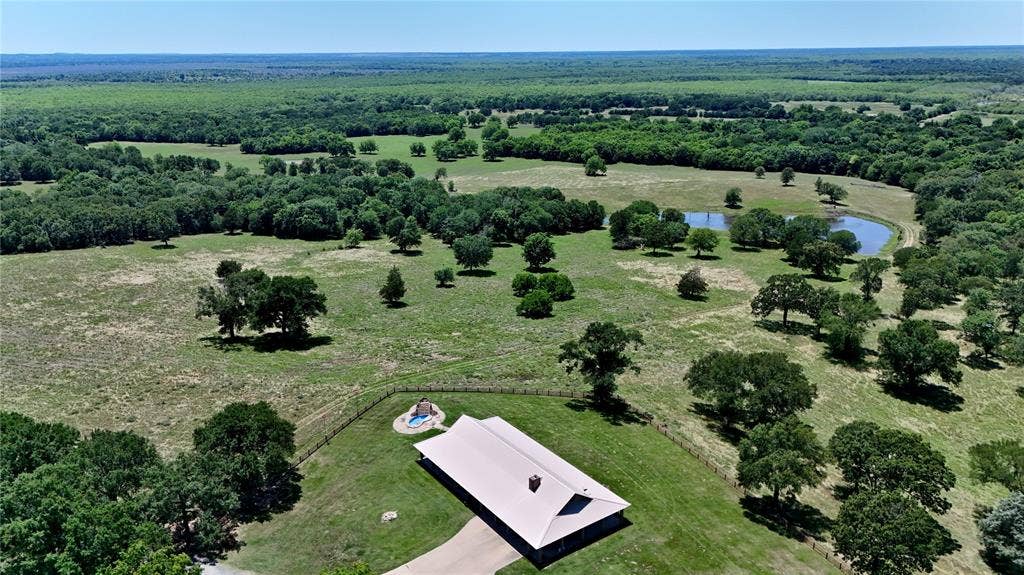 1053 ACR 499, Athens, TX 75751 1053 ACR 499, Athens, TX 75751