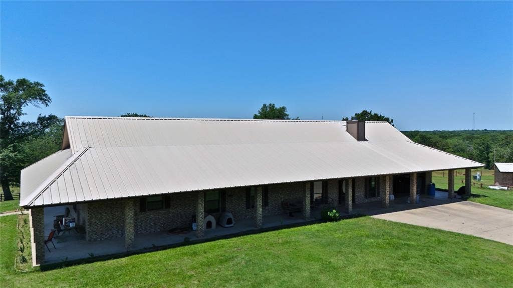1053 ACR 499, Athens, TX 75751 1053 ACR 499, Athens, TX 75751