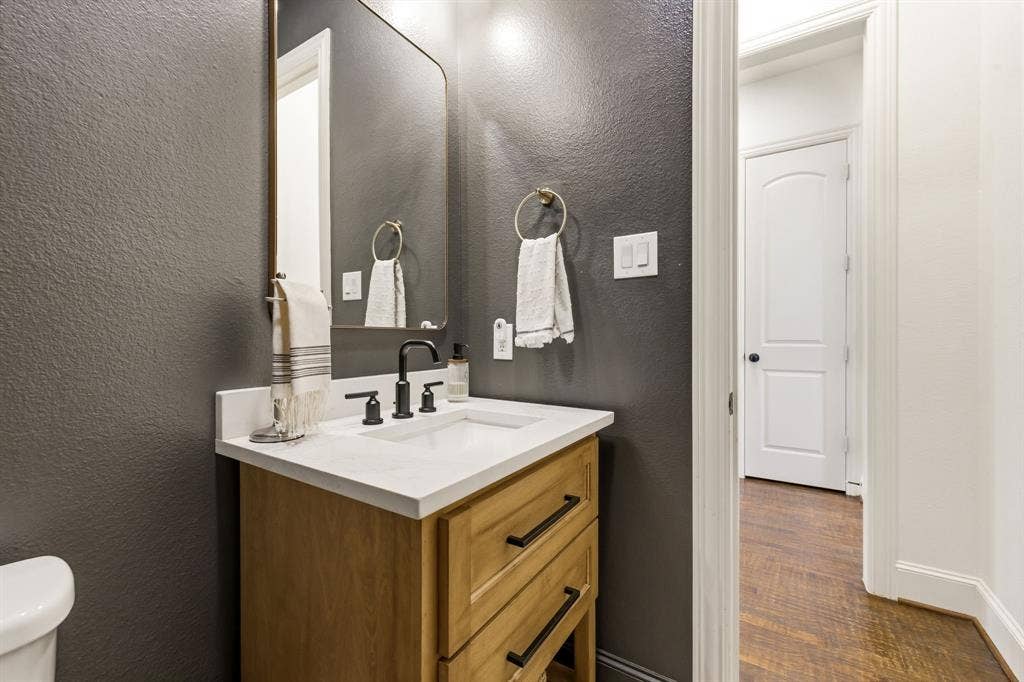 4101 Chimney Rock Drive, Prosper, TX 75078 Half Bath First Floor