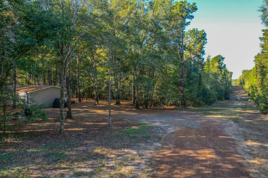 Property photo for 7821 Cr-3409, Chandler, TX