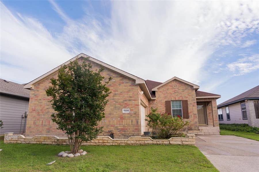 Property photo for 7009 Bountiful Grove Drive, McKinney, TX
