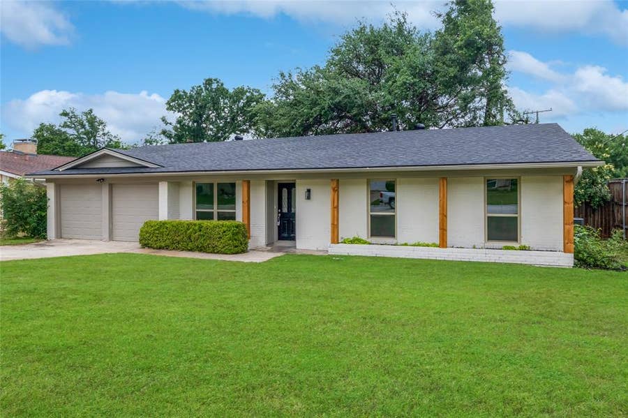 Property photo for 2004 York Drive, Edgecliff Village, TX