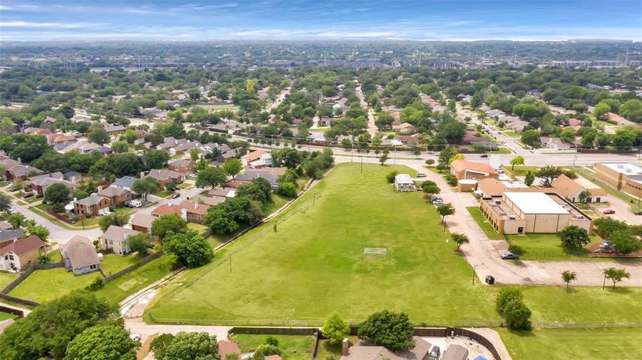Property photo for 5134 Northwest Highway, Garland, TX
