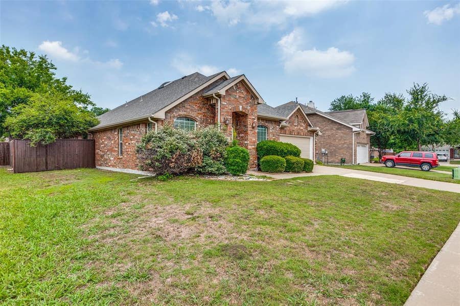 Property photo for 15858 Durango Drive, Frisco, TX