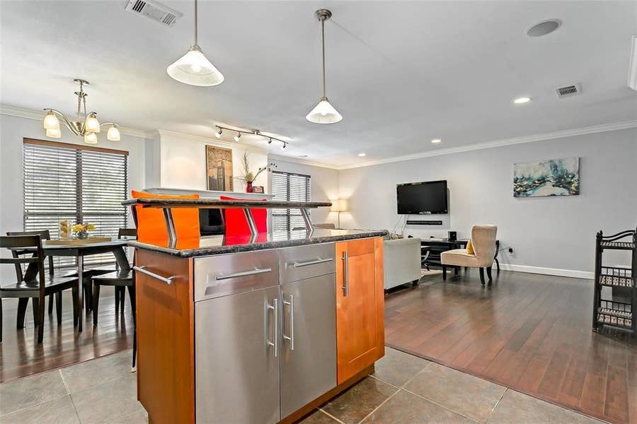 Property photo for 3314 Douglas Avenue, #202, Dallas, TX