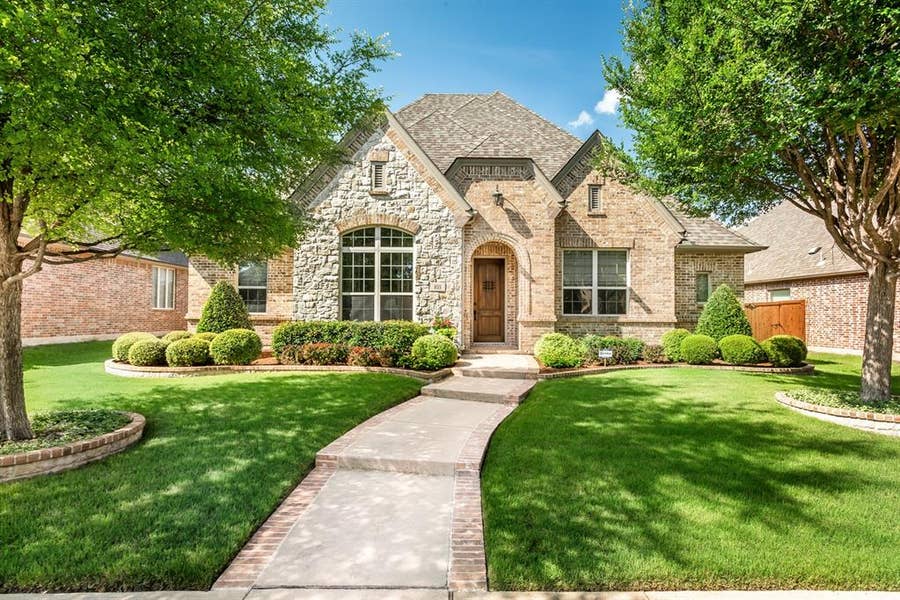 Property photo for 855 Falcon Trace Drive, Allen, TX