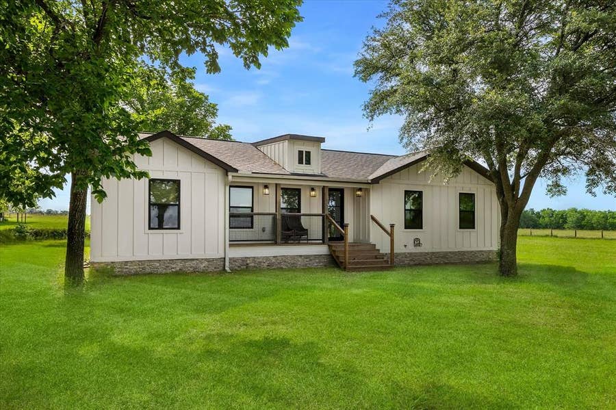 Property photo for 18580 County Road 949, Rockwall, TX