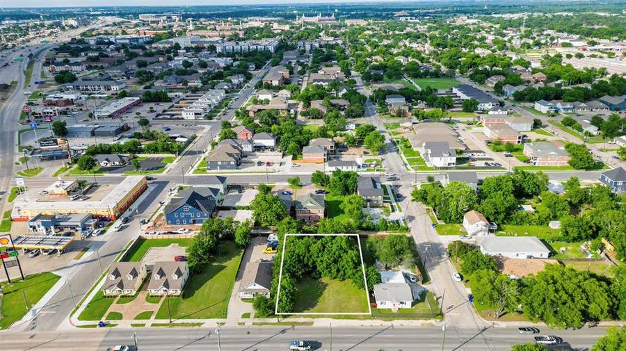 Property photo for 1720 & 1722 S 18th Street, Waco, TX