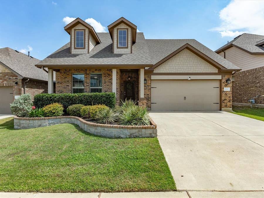 Property photo for 2527 Candle Lane, Northlake, TX