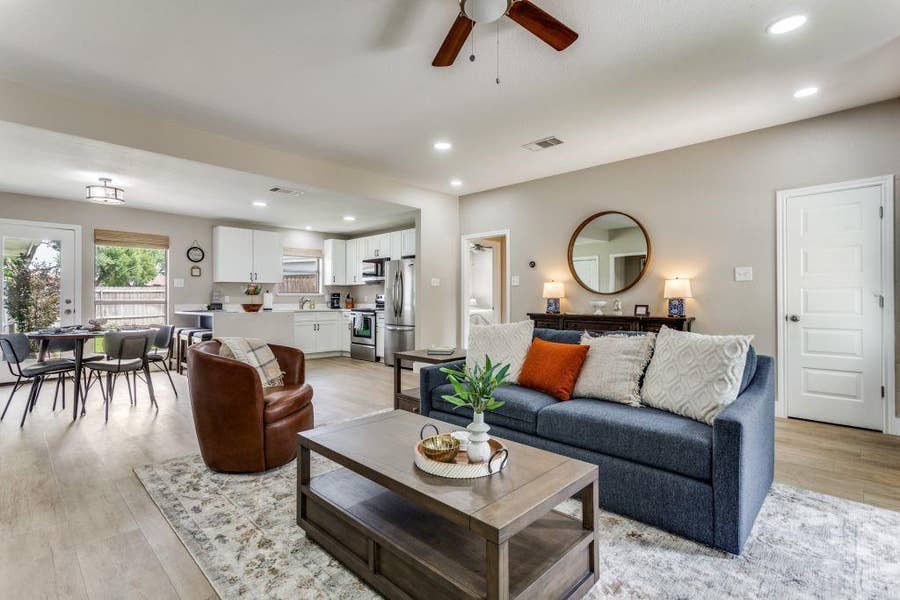 Property photo for 926 Hillside Lane, Flower Mound, TX