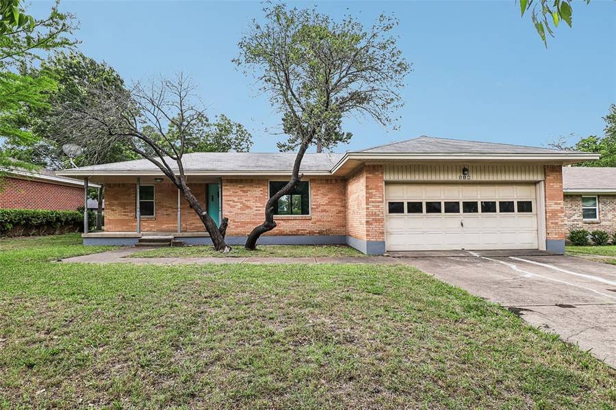 Property photo for 318 Harman Street, Duncanville, TX