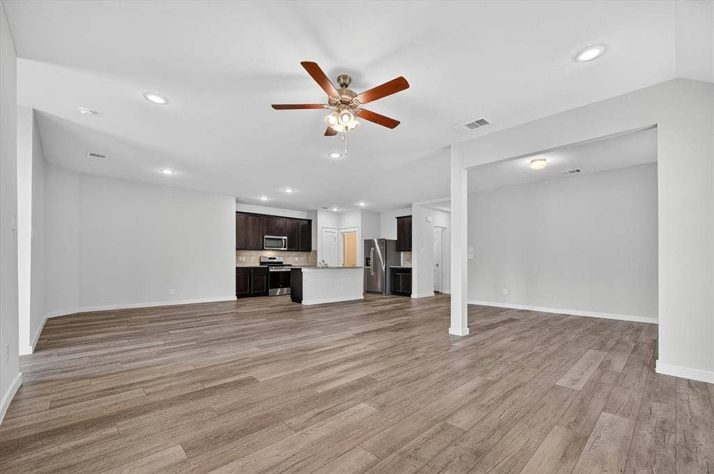 4420 Stockdale Lane, Forney, TX 75126 4420 Stockdale Lane, Forney, TX 75126