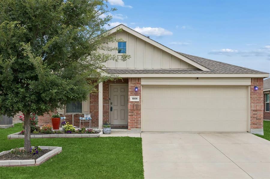 Property photo for 1806 River Crossing Drive, Anna, TX