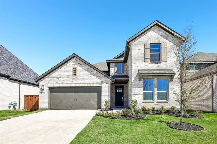 Property photo for 5337 Hybern Avenue, Aubrey, TX