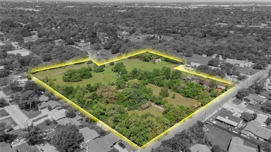 Property photo for 2700 Hitson Lane, Fort Worth, TX
