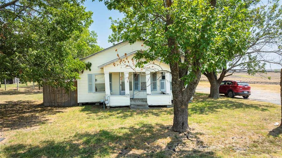 Property photo for 503 East Street, Josephine, TX
