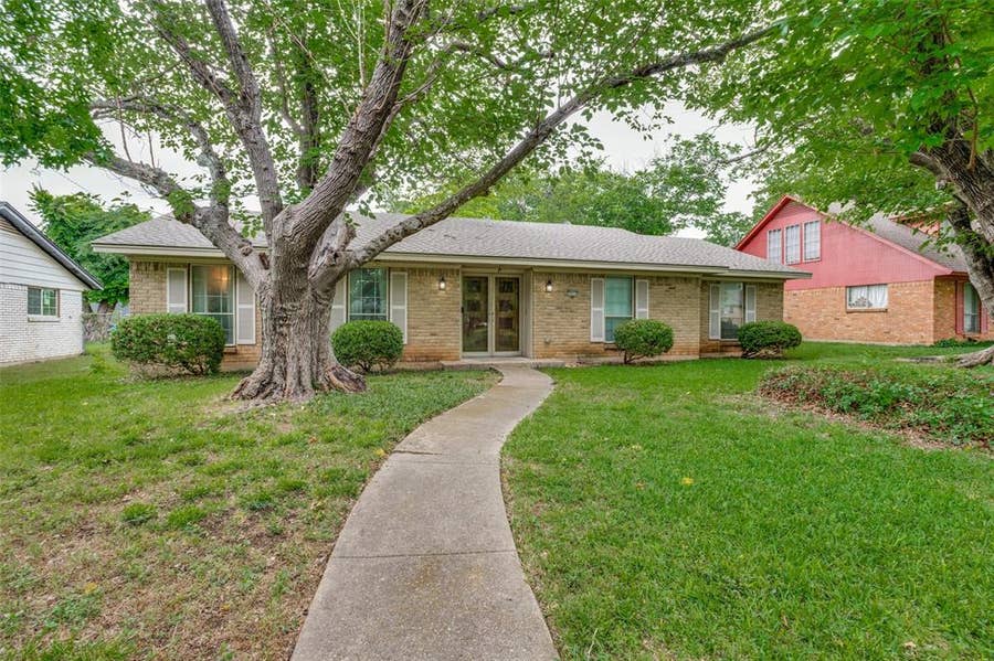 Property photo for 3618 Pomeroy Drive, Dallas, TX