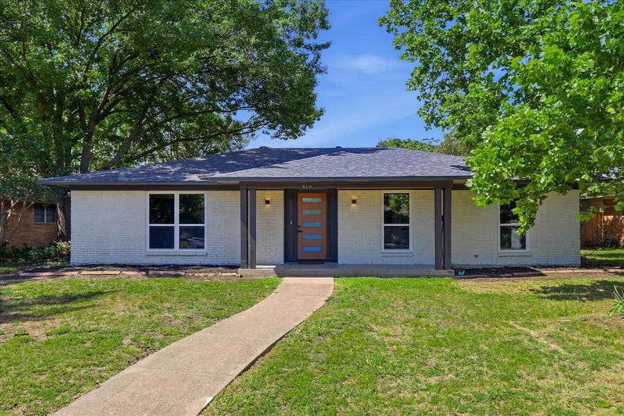 Property photo for 419 Summit Drive, Richardson, TX