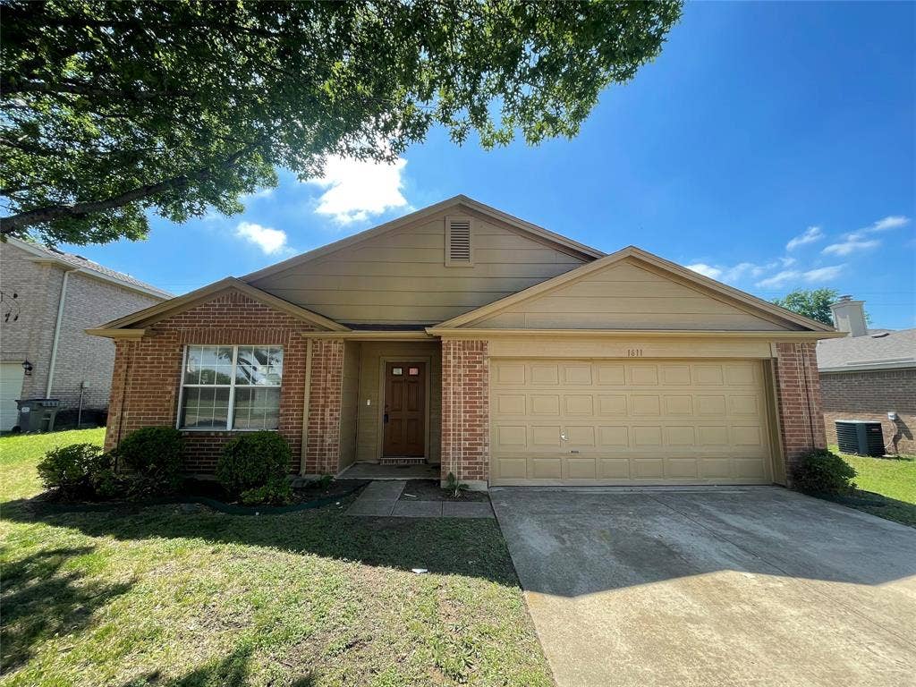 1611 Columbia Drive, Glenn Heights, TX 75154 1611 Columbia Drive, Glenn Heights, TX 75154