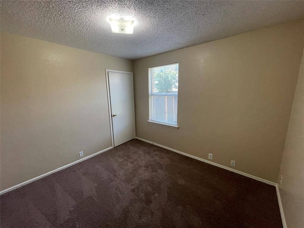 1611 Columbia Drive, Glenn Heights, TX 75154 1611 Columbia Drive, Glenn Heights, TX 75154
