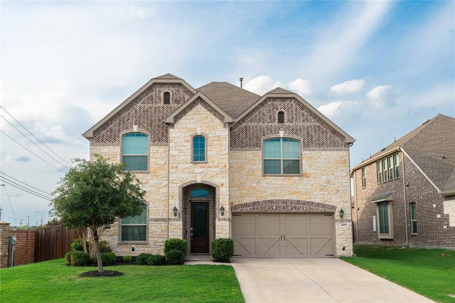 Property photo for 3937 Bentgrass Road, Plano, TX