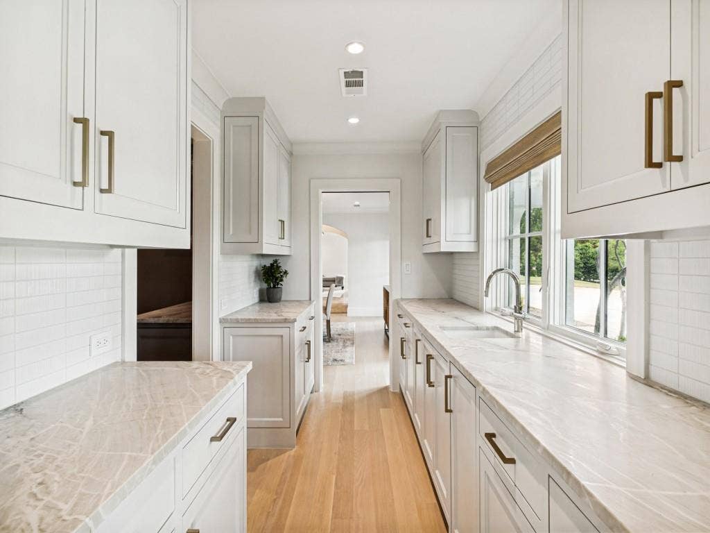 Butler's Pantry