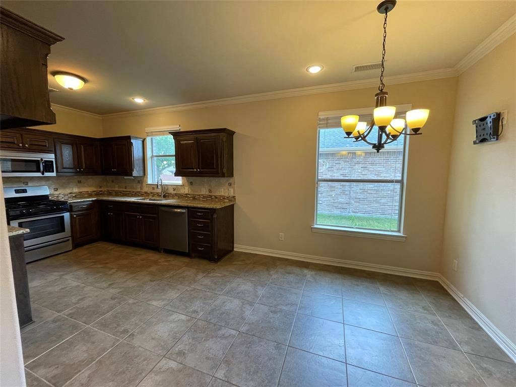 1125 Northwood Lane, Royse City, TX 75189 1125 Northwood Lane, Royse City, TX 75189