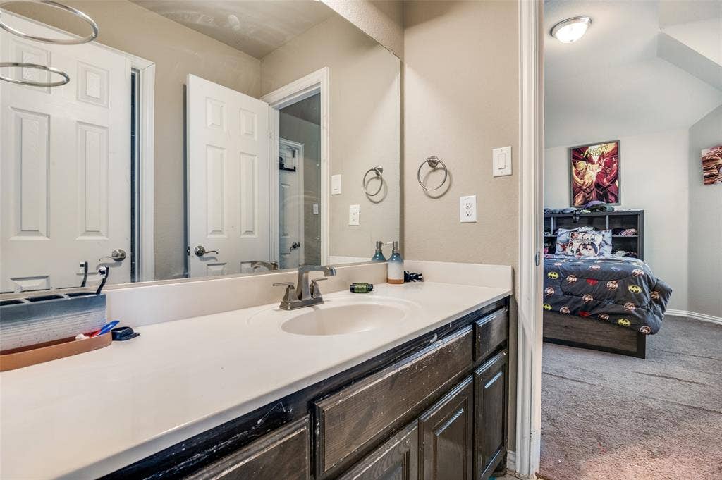 3449 Ava Drive, Midlothian, TX 76065 3449 Ava Drive, Midlothian, TX 76065