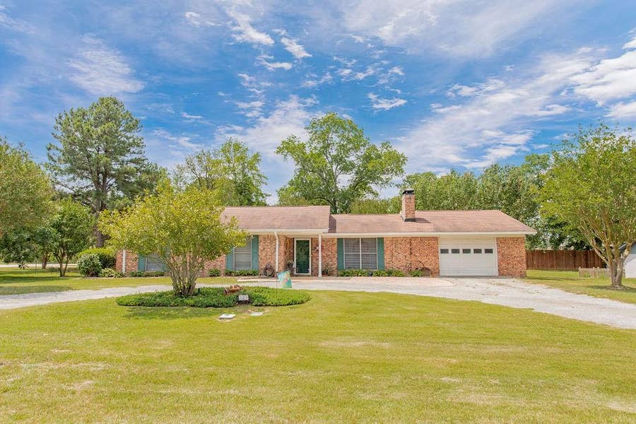 Property photo for 324 Texas Drive, Hideaway, TX