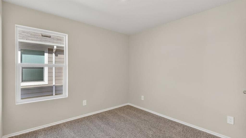 5553 ROLLINS Drive, Denton, TX 76249