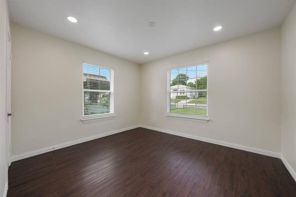414 Avenue I, Dallas, TX 75203 414 Avenue I, Dallas, TX 75203