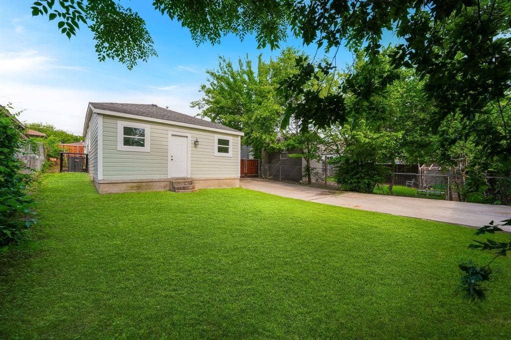 414 Avenue I, Dallas, TX 75203 414 Avenue I, Dallas, TX 75203