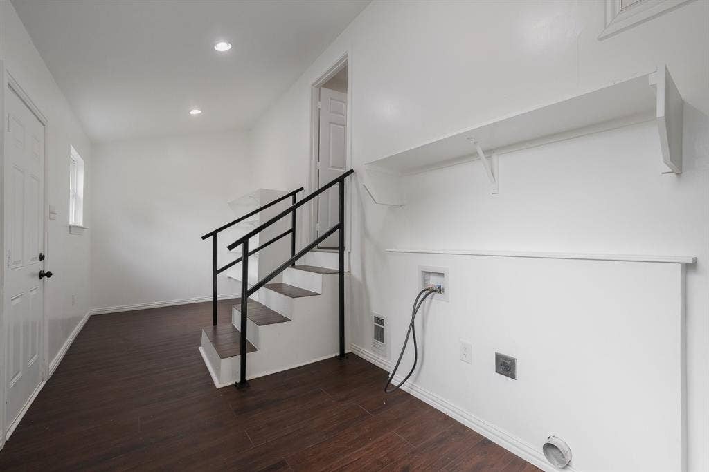 414 Avenue I, Dallas, TX 75203 414 Avenue I, Dallas, TX 75203
