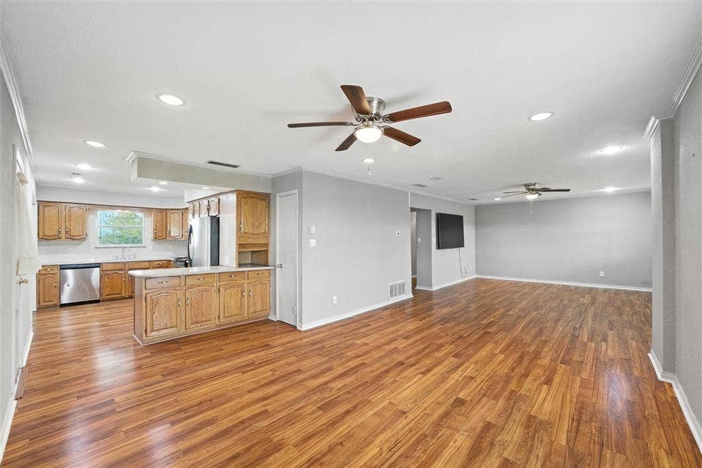 358 Wright Road, Waxahachie, TX 75167 358 Wright Road, Waxahachie, TX 75167