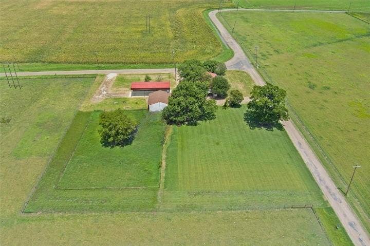 358 Wright Road, Waxahachie, TX 75167 358 Wright Road, Waxahachie, TX 75167